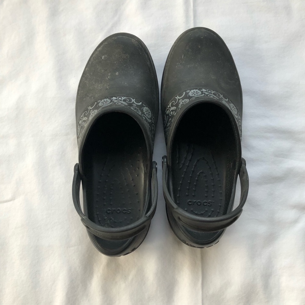 Crocs! - Picture 2 of 6